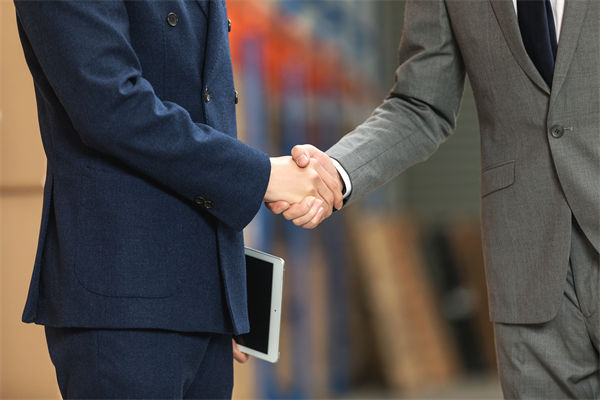 精益生產(chǎn)管理咨詢公司，能幫工廠減少浪費(fèi)降成本嗎？