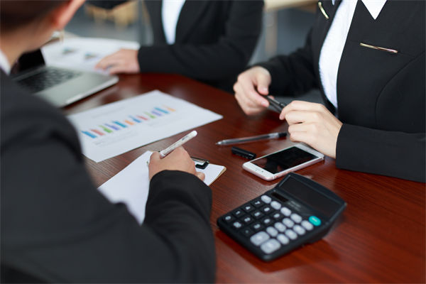 薪酬績效咨詢公司，如何助企業(yè)制定公平激勵(lì)方案？